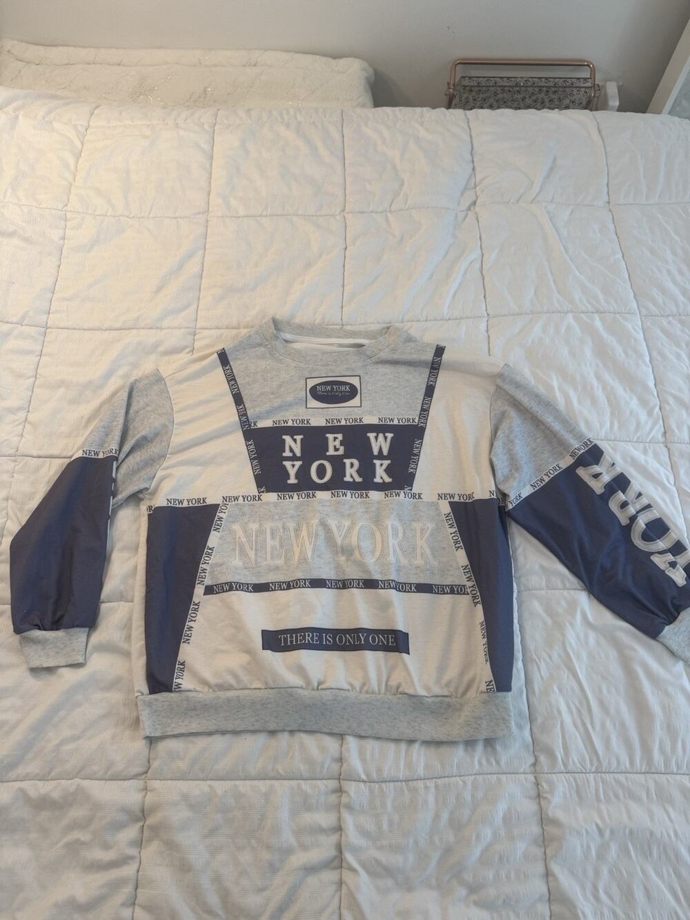 Rovax Crew Neck Sweatshirt Blue New York Loose Fit Drop Shoulder Women's Large